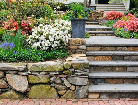 15 Cheap Retaining Wall Ideas You Can DIY