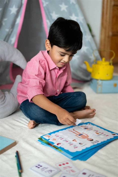 JoGenii | Hindi Kit | ILearnNGrow