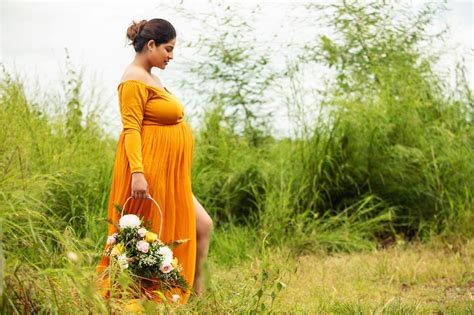 Rent A Beautiful Maternity Mango Yellow Side Slit Ruffle Dress With De ...