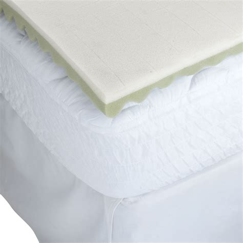 Twin XL Bedding: Twin XL Sheets, Comforters, Mattress Toppers