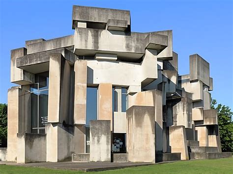 Rediscovering brutalist architecture | Meer