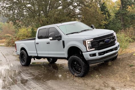 Custom 2017 Ford F-250 - Images, Mods, Photos, Upgrades | CARiD.com Gallery
