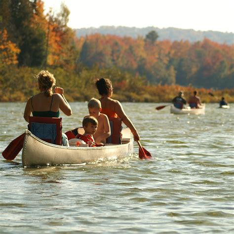 Riverside Canoe Trips (Honor) - 2023 Lohnt es sich? (Mit fotos)