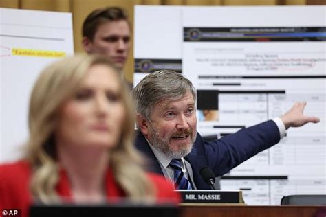 Democrat storms out of Pam Bondi hearing as AG invokes anti-Semitism ...