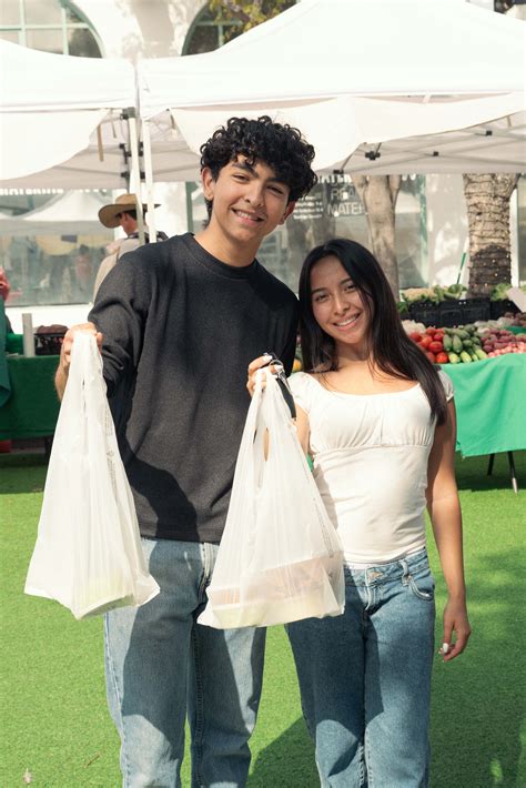 Fresh faces, fresher food: the heartbeat of the Westwood Farmers Market ...