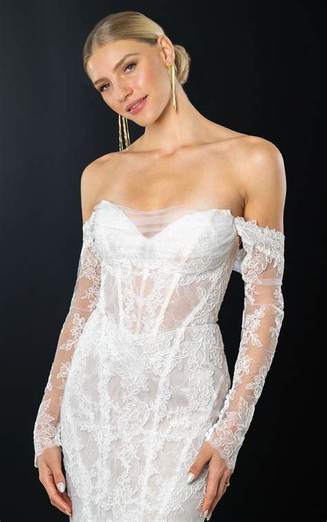 Enchanting Lace Bridal Dress with Detachable Sleeves | ML 1752