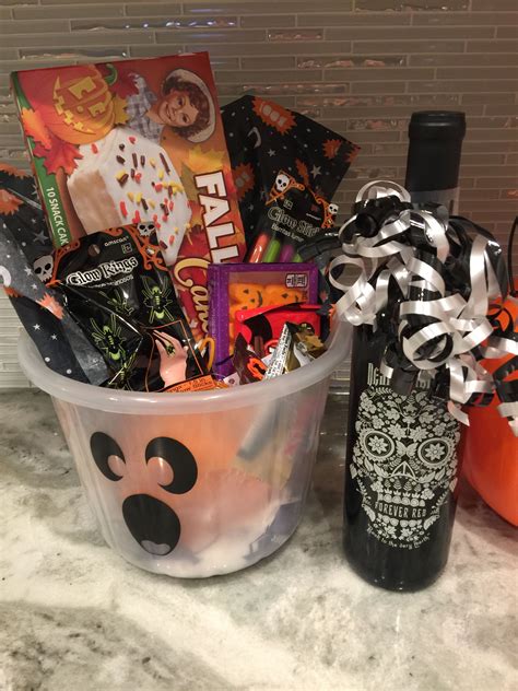 boo basket for wife