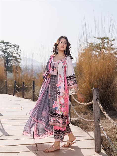 Buttercream Pink Muslin Kurta Set – Ragavi