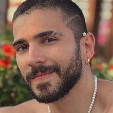 SOLCITO (PART. MIGUEL BUENO) (Lyrics in English) - Juan Duque