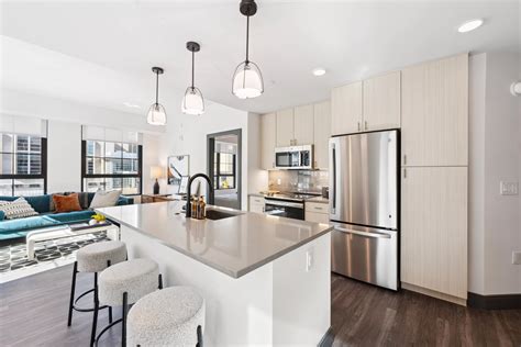 Broad + Noble | New Luxury Apartments in Center City Philadelphia