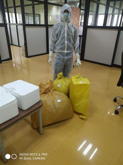 This Housekeeper From AIIMS Bhubaneswar Is Single-Handedly Removing All ...