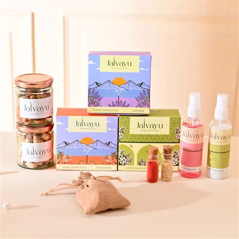 Jalvayu Classic Gift Box With Natural Incense & Room Fragrance