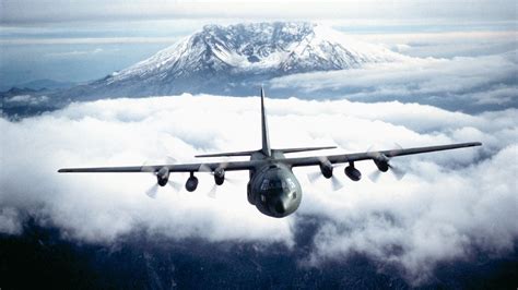 Snapshots from the Vietnam War: Lockheed C-130 Hercules