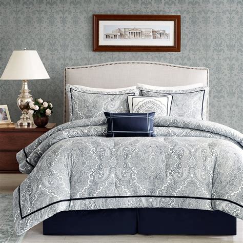 Blue And White Bed Comforters at John Heidt blog