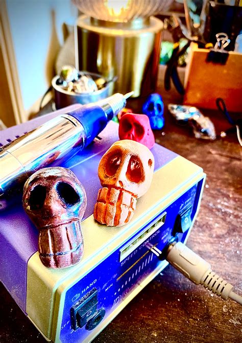 happy 卍 Skull Kye Holder Brown | Heimer’s