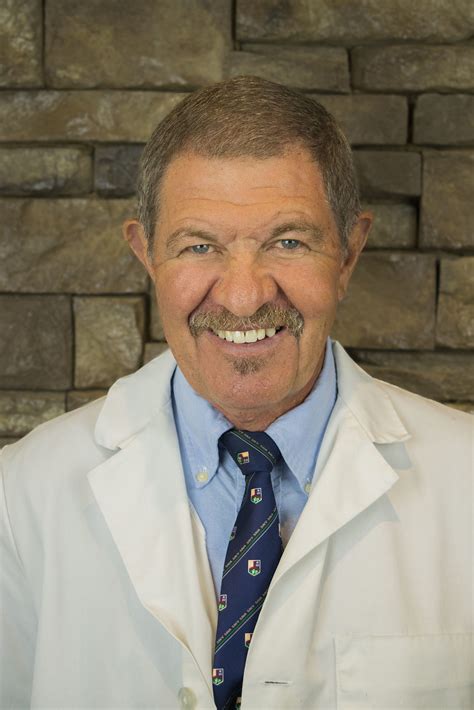 Meet our Veterinarians | West Rome Animal Clinic