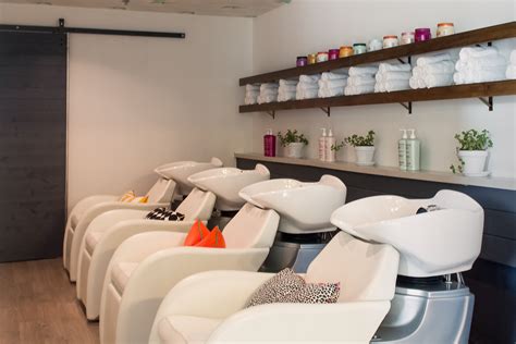 STUDIO 417 SALON - Springfield MO - Hours, Directions, Reviews - Loc8NearMe
