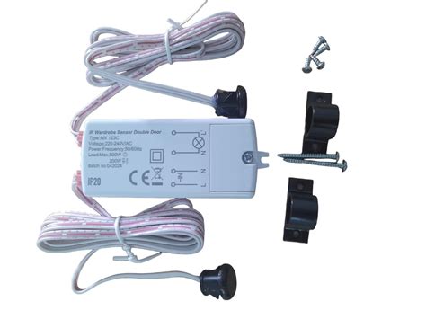 MAXWELL Double Door AC Wardrobe Sensor Door On Lights ON,Door Off ...