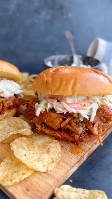 What's for dinner? Here's a quick and easy way to make pulled BBQ ...