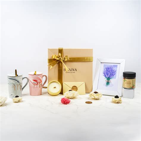 Mr & Mrs Forever Anniversary Gift Hamper – Boxiva Luxury Gifting