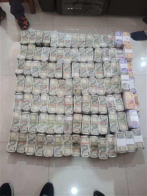 Assam: CBI arrests NHIDCL Executive Director for taking bribe, seizes ...