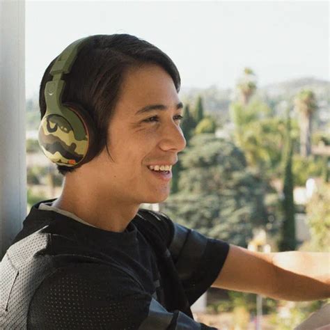 Image result for Skullcandy Hesh 2 User Guide