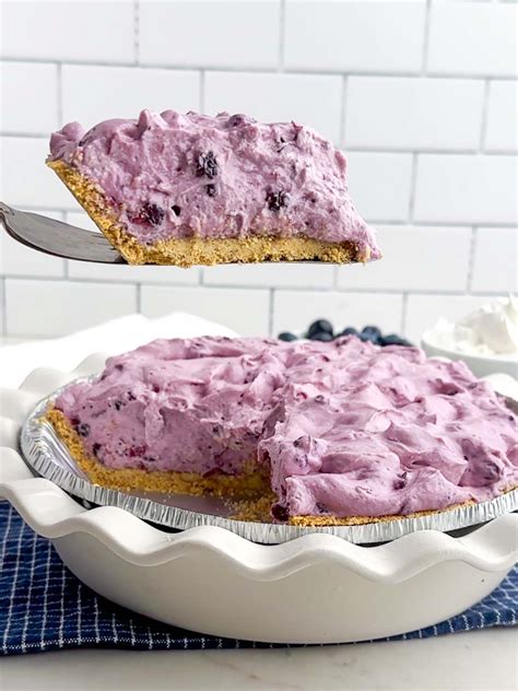 Blueberry Cream Pie - Midwestern Holidays