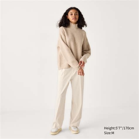Check styling ideas for「Pleated Wide Pants」| UNIQLO IN