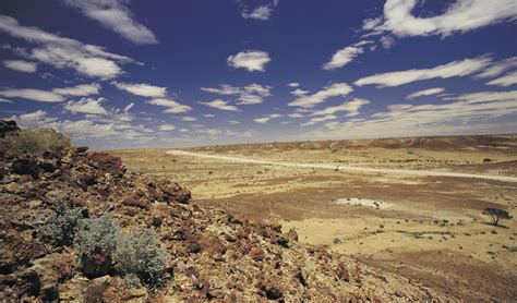 Uncovering The Arid Landscape: A Deep Dive Into Australia’s Deserts - Map of the Arctic Region ...