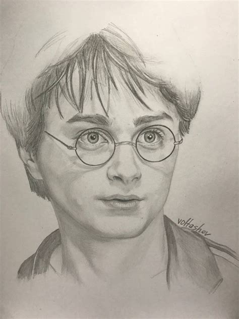 Pin by Hülya on Harry Potter | Harry potter sketch, Harry potter drawings, Harry potter portraits