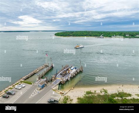 Aerial view of the Shelter Island South Ferry Stock Photo - Alamy