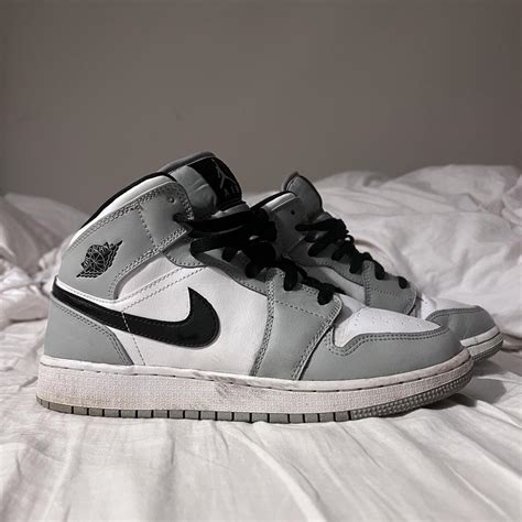 Jordan Women's Grey and White Trainers | Depop