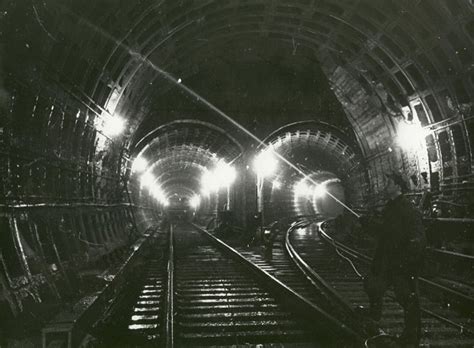 Самые страшные легенды московского метро - Русская семерка