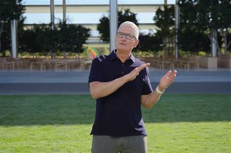 Tim Cook 的图像结果