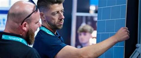 Multi-Panel Installation 的图像结果