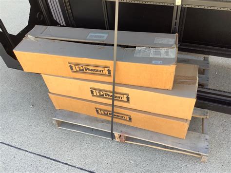 Computer Server Rack Cabinet 的图像结果