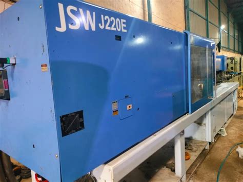 Injection Moulding Machine - Second Hand and Used Injection Molding ...