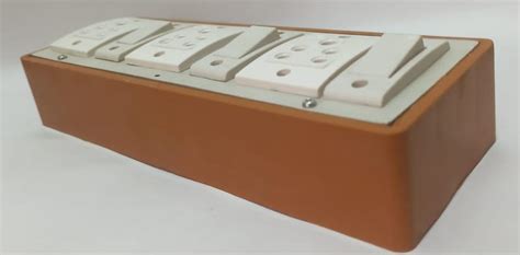 6A 3 Sockets (5 Pin Socket) & 3 Switch Extension Box with 16A Plug ...