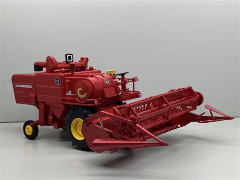 Massey Ferguson Shop » Modelle, Fanartikel & Mehr » Eilbote Shop