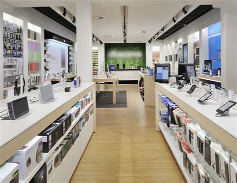 Computer Store 的图像结果