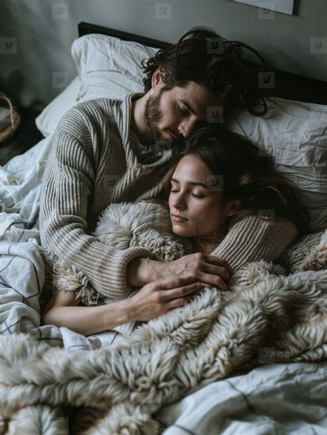 A romantic couple in bed Photo (290051) - YouWorkForThem