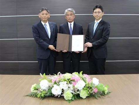 Mitsubishi Shipbuilding Receives Orders for Japan's First Methanol ...