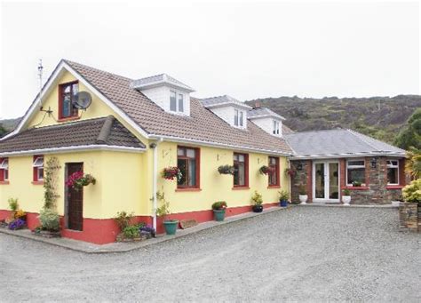 BEECHWOOD HOUSE BED & BREAKFAST (Glengarriff) - B&B Reviews & Photos ...