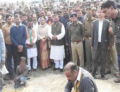 Unnao Case : उन्नाव में बिहार के थानाध्यक्ष के अलावा दो दारोगा और चार ...