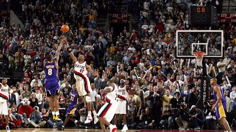This Date in NBA History: Kobe Bryant's two iconic clutch shots in 2004 ...