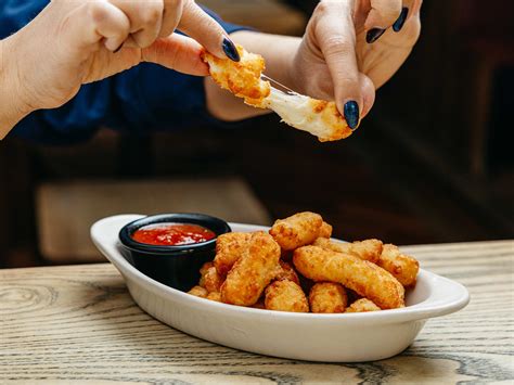 The Dram Shop Bar - Review - Park Slope - New York - The Infatuation