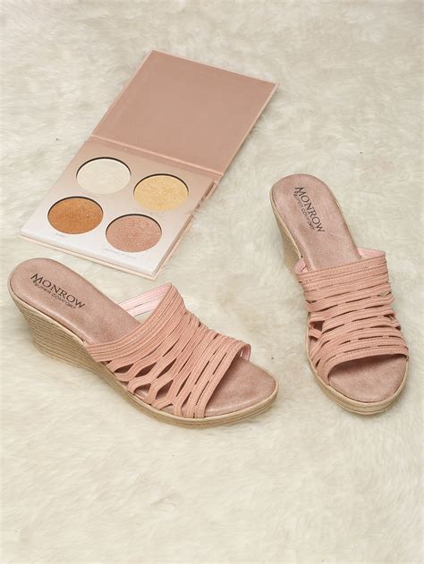 Monrow Shoes : Shop Latest Styles in Women Footwear