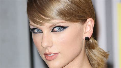 Taylor Swift No Makeup | Saubhaya Makeup