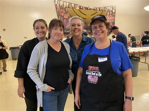 Fort Wayne Temple's corned beef sale is a positively wonderful day