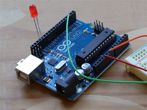 PIR Sensor Arduino Alarm 的图像结果